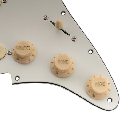 Musiclily Basic Pre-wired Loaded Standard ST-SSS Pickguard with Ceramic Magnet Single Coil Pickups Set for Strat Style Electric Guitar