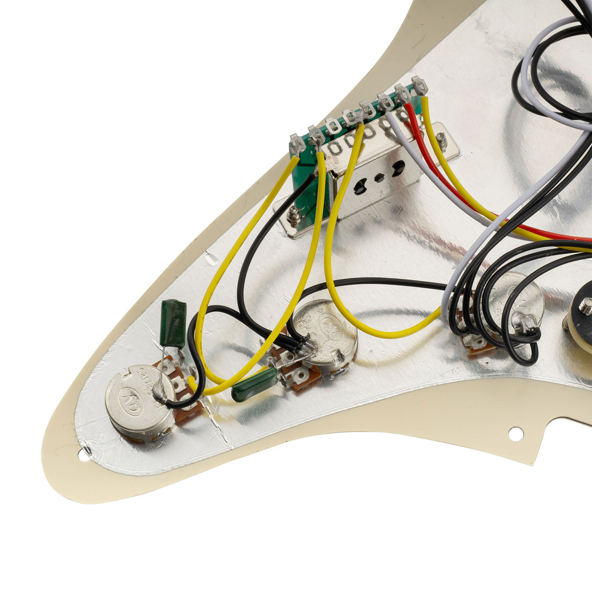 Musiclily Basic Pre-wired Loaded Standard ST-SSS Pickguard with Ceramic Magnet Single Coil Pickups Set for Strat Style Electric Guitar
