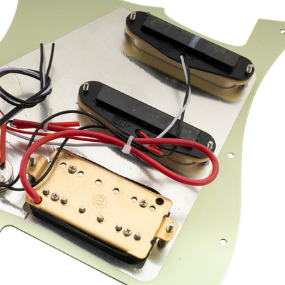 Musiclily Basic Pre-wired Loaded ST-HSS Pickguard with Ceramic Pickups for Strat Style Electric Guitar