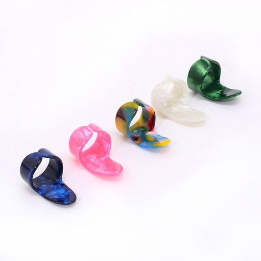 Musiclily Pearl Plastic Medium Guitar Bass Finger Picks, Random Color(Pack of 5)