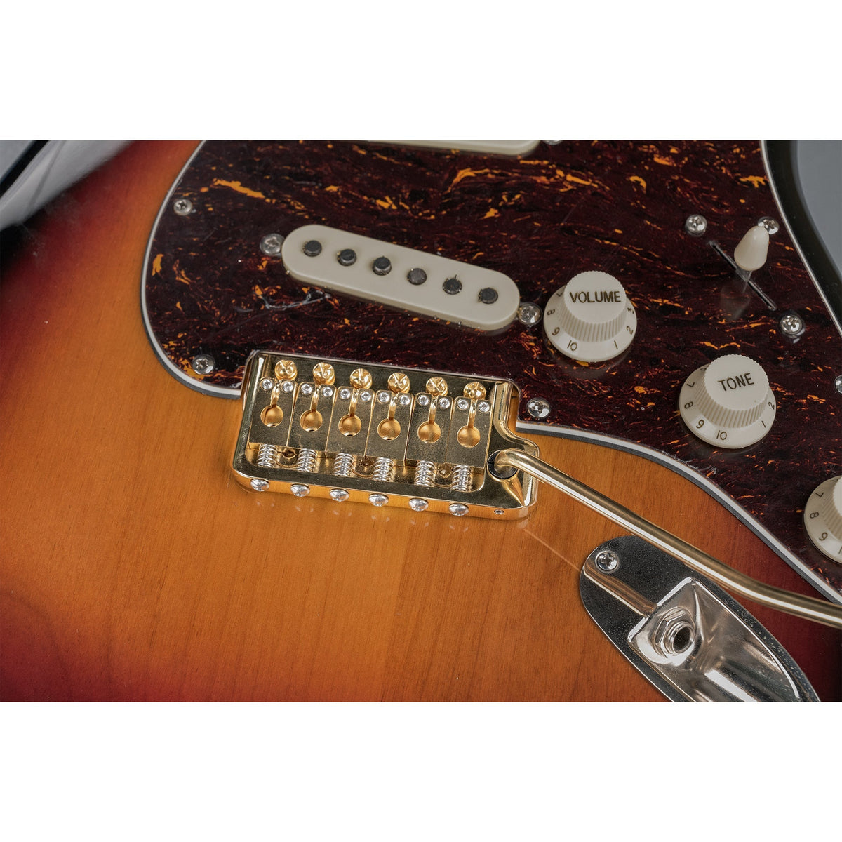Musiclily Ultra BV005 52.5mm(2-1/16 inch) Full Solid Brass 6-Screw Knife Edge Tremolo Bridge for Strat Style Electric Guitar