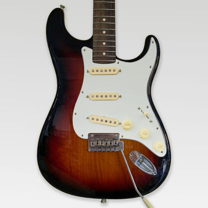 Musiclily Pro Pre-wired Standard SSS Pickguard with Artec Pickups Staggered Alnico 5 Magnet Single Coil Pickups for ST Style Electric Guitar