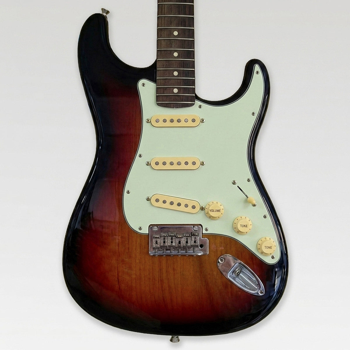 Musiclily Pro Pre-wired Standard SSS Pickguard with Artec Pickups Staggered Alnico 5 Magnet Single Coil Pickups for ST Style Electric Guitar
