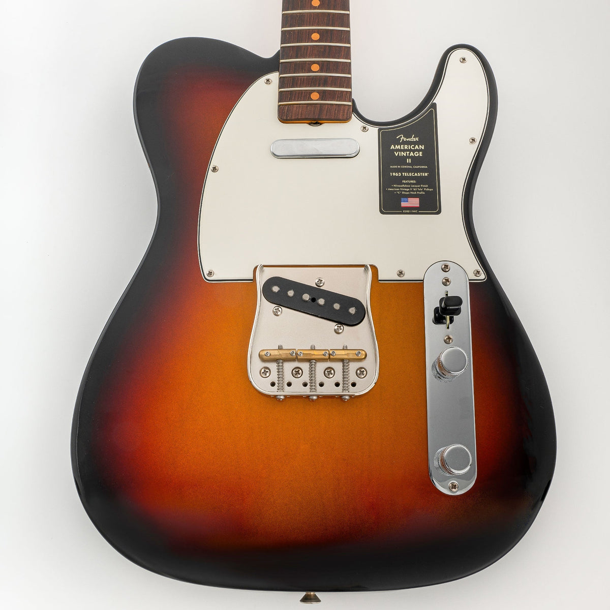 Musiclily Ultra BT013 54mm(2-1/8 inch) String Spacing Full Solid Brass Plate with Compensated 3-Saddle Curved Tele Style Guitar Bridge