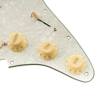 Musiclily Pro-SE ST-60SE Pre-wired SSS Pickguard with Staggered Alnico 5 Pickups for Strat Style Electric Guitar