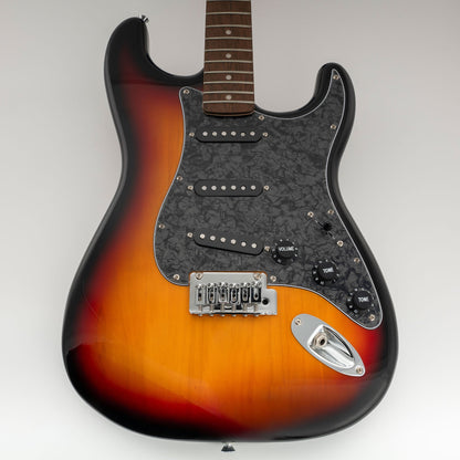 Musiclily Pro-SE ST-60SE Pre-wired SSS Pickguard with Staggered Alnico 5 Pickups for Strat Style Electric Guitar