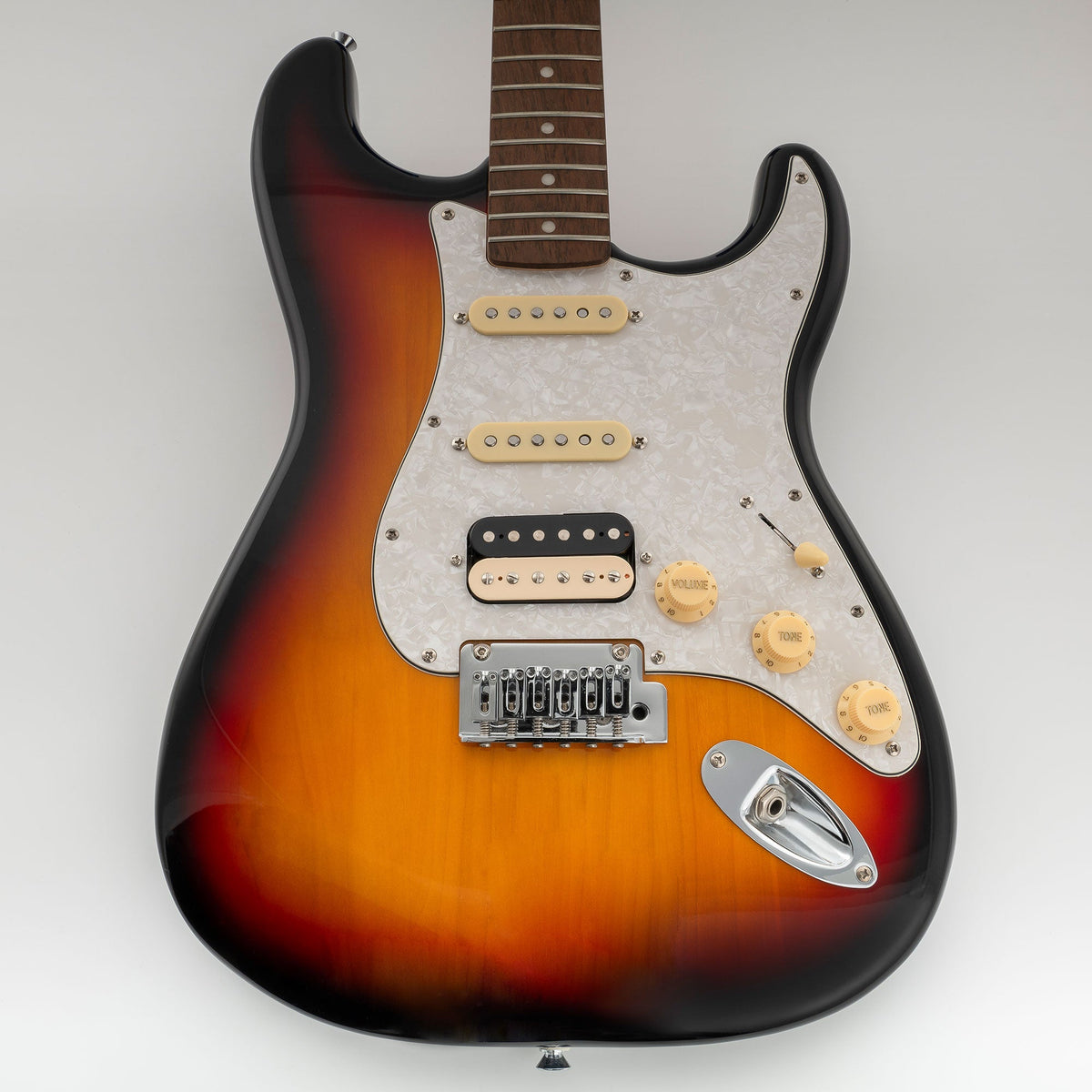 Musiclily Pro-SE ST-HSS-60SE Pre-wired Pickguard with Alnico 5 Pickups 5-Way Switch for Strat Style Electric Guitar