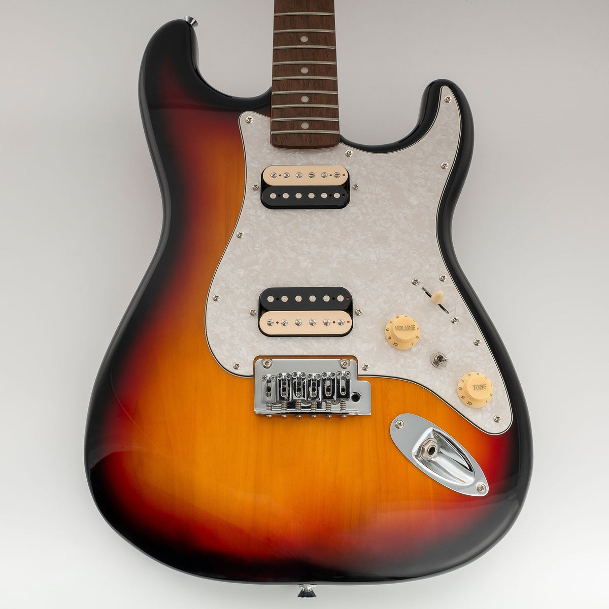 Musiclily Pro-SE ST-HH-OMHA Pre-wired Pickguard with Alnico 5 Humbuckers Mini Toggle Switch for Strat Style Electric Guitar