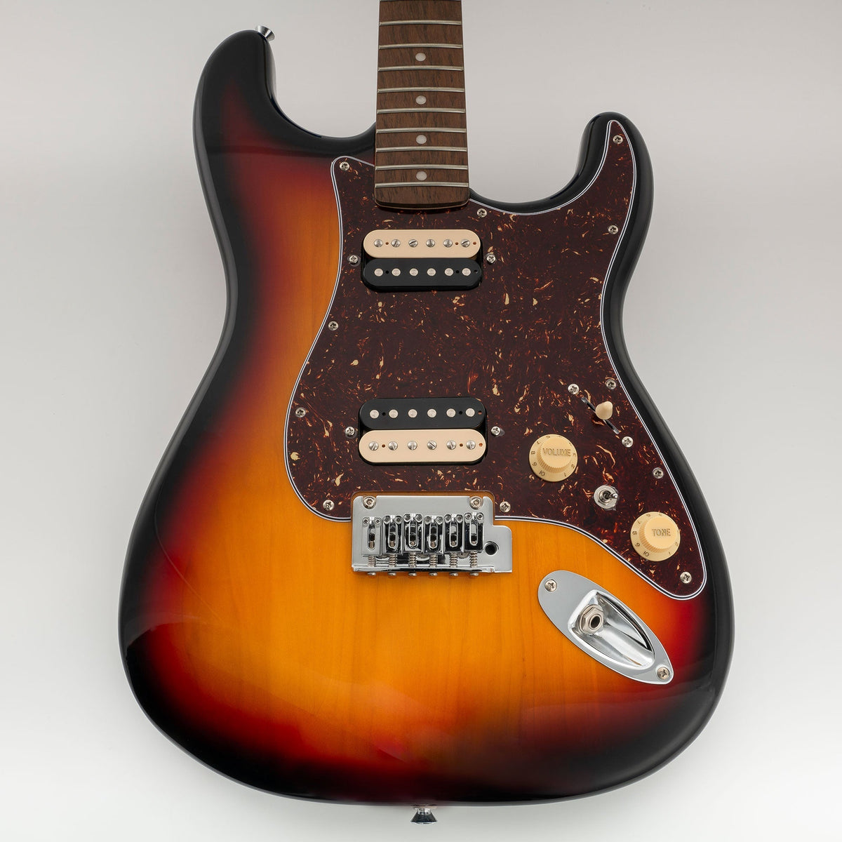 Musiclily Pro-SE ST-HH-OMHA Pre-wired Pickguard with Alnico 5 Humbuckers Mini Toggle Switch for Strat Style Electric Guitar