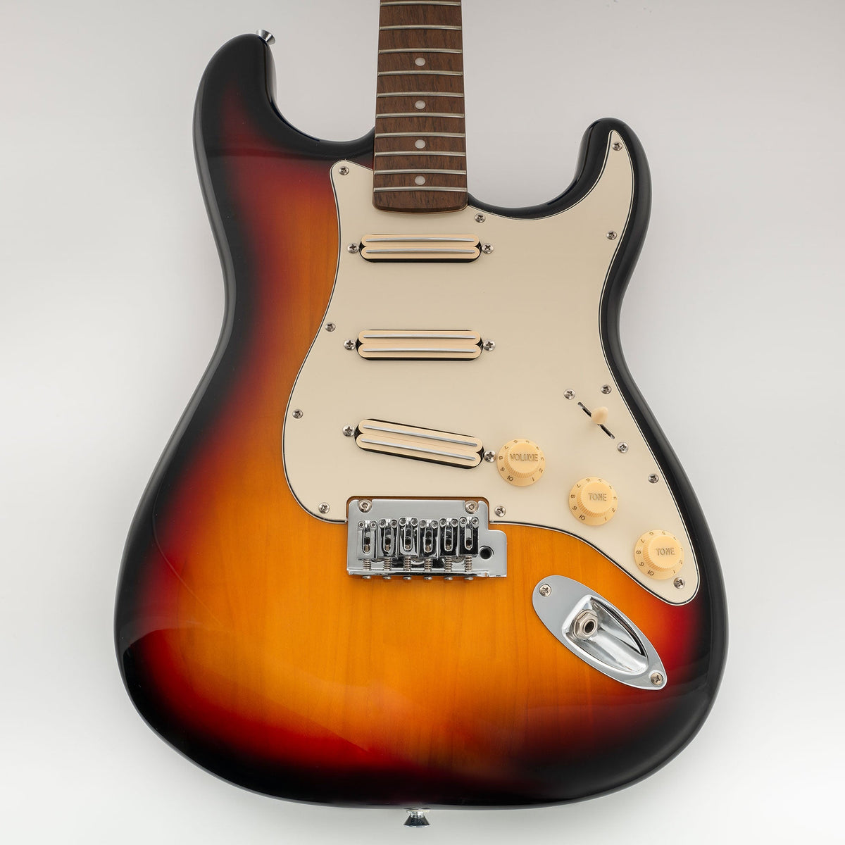 Musiclily Pro-SE ST-DPHC Pre-wired SSS Pickguard with Ceramic Mini Rail Humbucker for Strat Style Electric Guitar