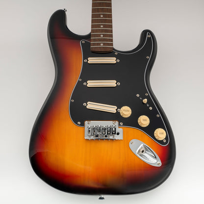 Musiclily Pro-SE ST-DPHC Pre-wired SSS Pickguard with Ceramic Mini Rail Humbucker for Strat Style Electric Guitar